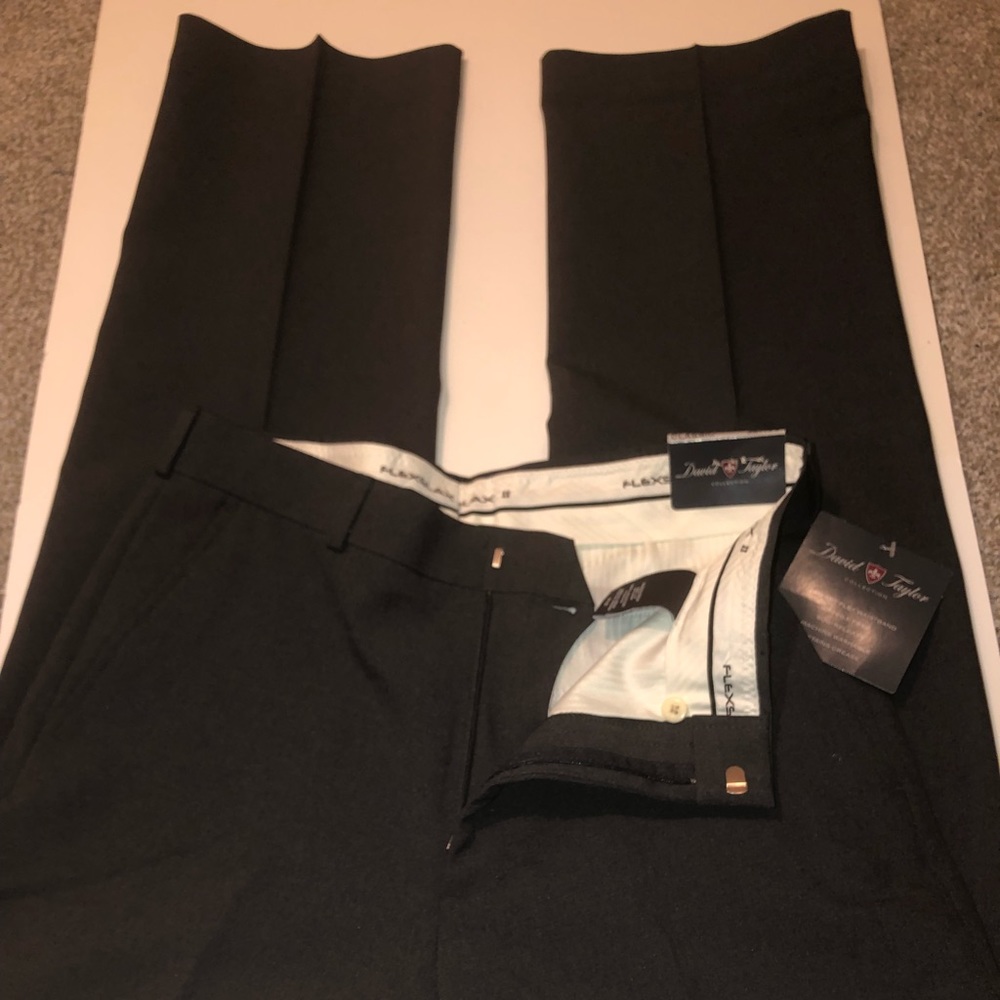 NWT! David Taylor Carbon Grey 32x30 Flex Waist